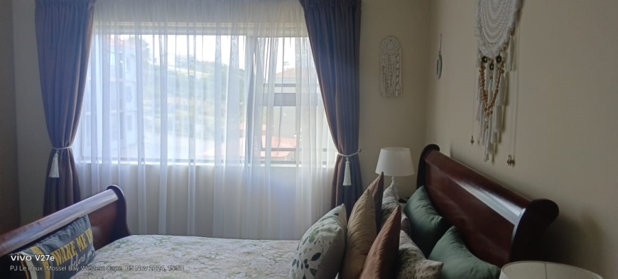 2 Bedroom Property for Sale in Hartenbos Central Western Cape